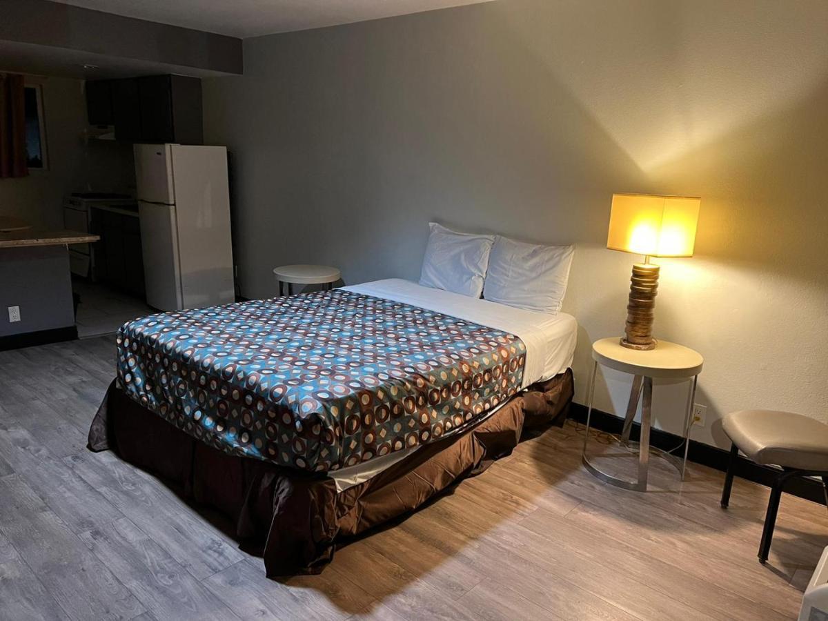 Goldstar Inn — Photos 1